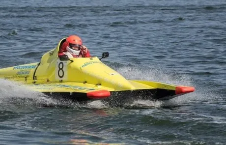 סירות מירוץ