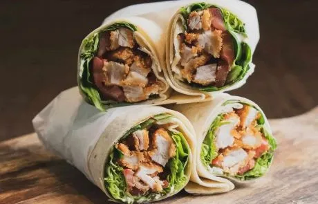 אחד הלהיטים הוא דוכן שווארמה לאירועים